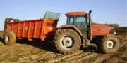 Agriculture : L&rsquo;épandage aérien des pesticides en passe d&rsquo;être prohibé