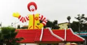 McDonald’s accusé d’avoir dissimulé un milliard d’euros au Fisc