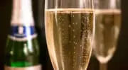 Malgré une chute de 18% des volumes, la filière Champagne résiste