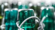 Verre d’emballage : L&rsquo;industrie travaille à pleine capacité pour répondre à une demande record