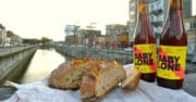 Une brasserie belge produit de la bière à partir de pain invendu