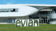 Evian dévoile le plus grand site de production agroalimentaire français neutre en carbone