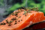 Produits de la mer : Le cabillaud et le saumon, produits préférés des Français