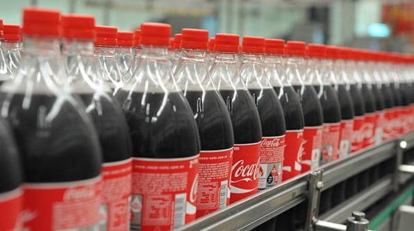Classement des marques en matière de développement durable : Nestlé et Coca-Cola critiqués pour leurs emballages plastiques
