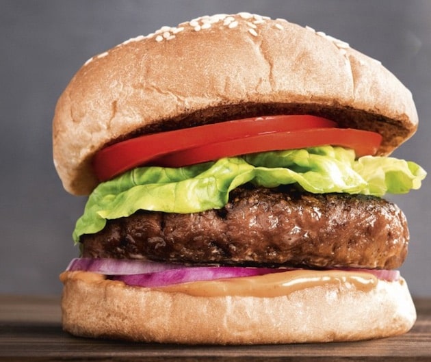 Végétal : Le Beyond Burger lancé en France avec les enseignes Casino