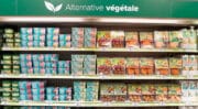 Pour accélérer sur les ventes d’alternatives végétales, Carrefour lance une coalition avec 7 partenaires industriels