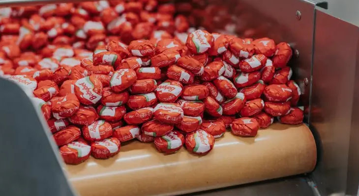 Bel déploie l’emballage papier de Babybel