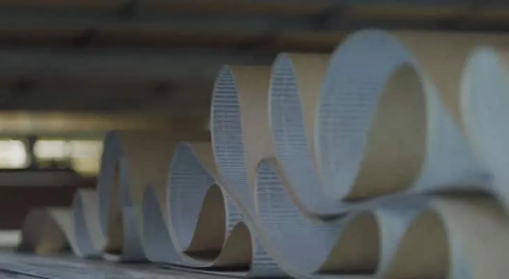 Emballage durable : DS Smith veut développer du papier ondulé à partir de paille et de céréales
